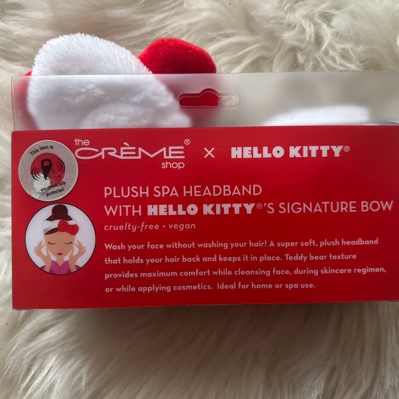 THE CREME SHOP HELLO KITTY PLUSH SPA HEADBAND RED BOW. NEW - Picture 2 of 2
